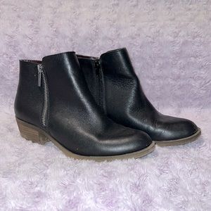 kensie Women's Black Leather Ghita Short Ankle Boot size 7.5